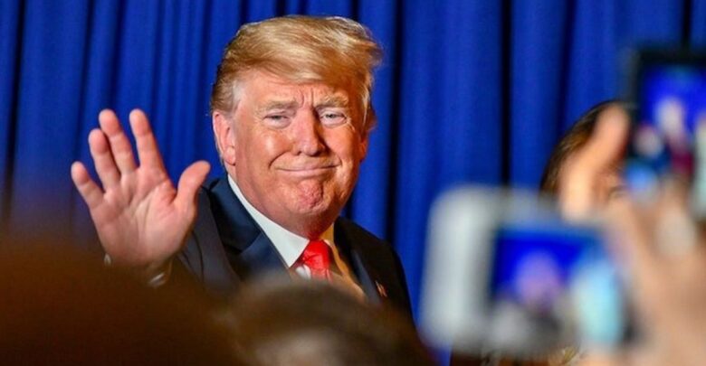 Trump advierte que “la gran ola” contra Irán está por venir