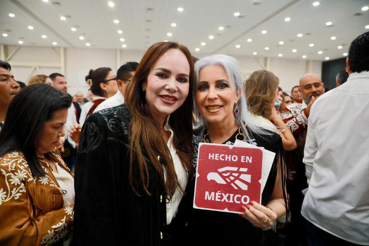 Gobernador Américo Villarreal impulsa el talento tamaulipeco; alcaldesa de Nuevo Laredo destaca respaldo a emprendedores Gobernador Américo Villarreal impulsa el talento tamaulipeco; alcaldesa de Nuevo Laredo destaca respaldo a emprendedores