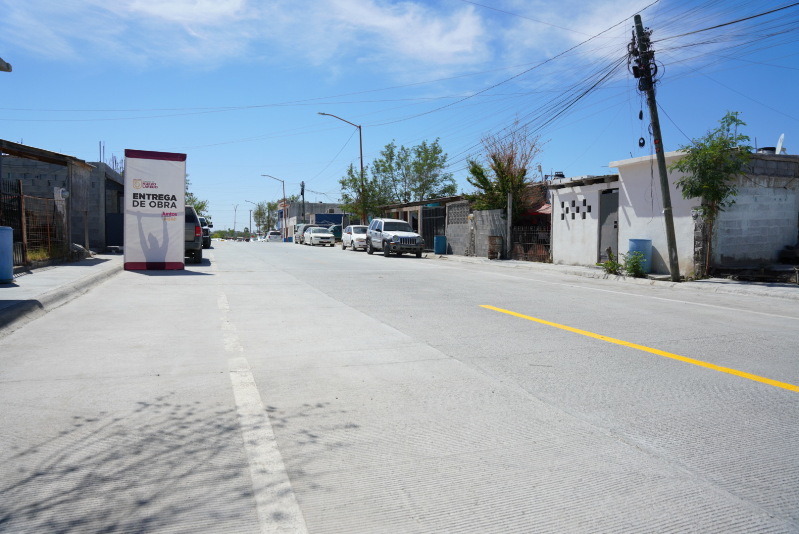 Avanza transformación urbana al poniente de Nuevo Laredo; entrega alcaldesa Carmen Lilia Canturosas obras de repavimentación