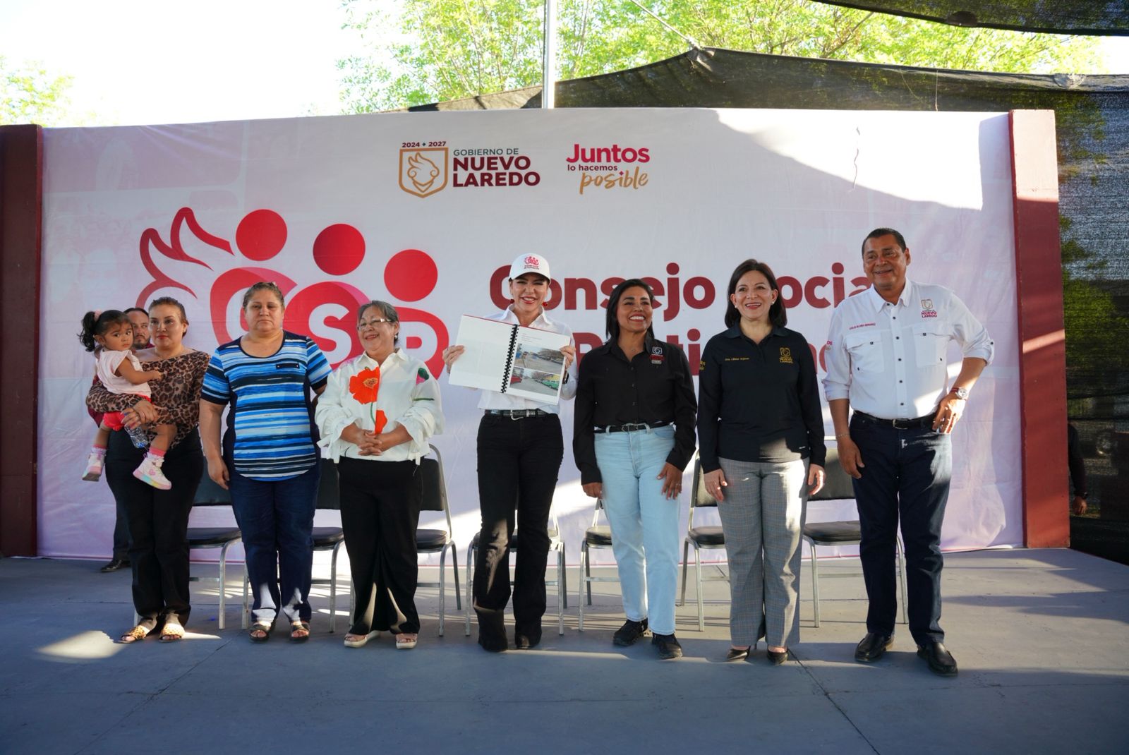 Consolidan vecinos del sector Infonavit y Gobierno de Nuevo Laredo espacio de decisión con instalación del Consejo Social de Participación Consolidan vecinos del sector Infonavit y Gobierno de Nuevo Laredo espacio de decisión con instalación del Consejo Social de Participación