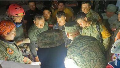 Hallan a minero sin vida en Santa Fe; otro sigue atrapado Hallan a minero sin vida en Santa Fe; otro sigue atrapado