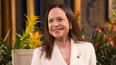 Machado llama desde Madrid a prepararse para el regreso a Venezuela