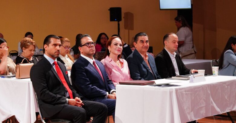 Refuerza Nuevo Laredo el Estado de Derecho con capacitación notarial de alto nivel