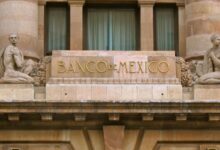 Banxico baja tasa a 6.5% y anticipa mantenerla en ese nivel