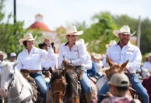 Fortalece Carmen Lilia Canturosas lazos de hermandad con Nueva Ciudad Guerrero; se une a tradicional Cabalgata de San Juan