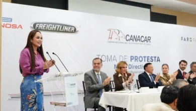 Refrenda Carmen Lilia Canturosas compromiso con sector transportista