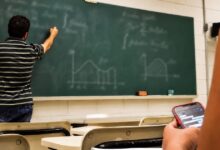 Senado avanza con regulación de celulares en escuelas de todo el país